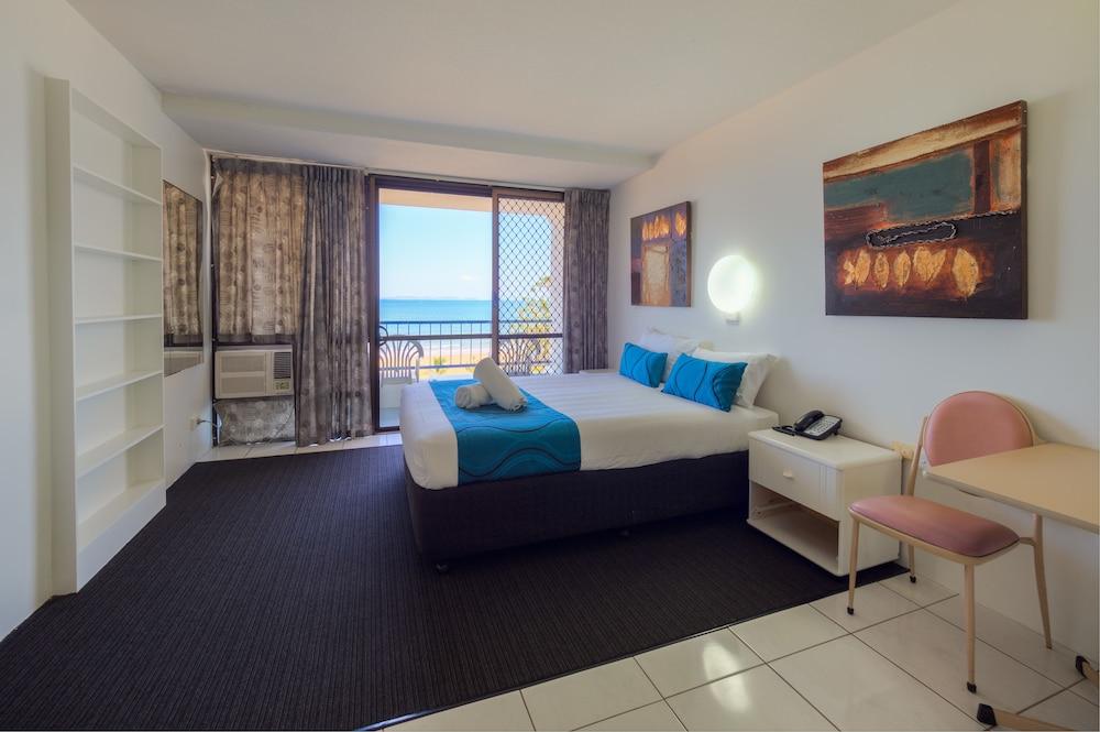 Hotel Bayview Tower à Yeppoon Extérieur photo